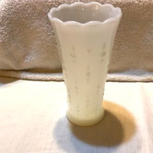 Vintage 1940’s Anchor Hocking Vase